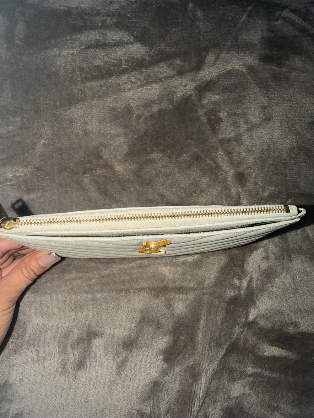 YSL Bill Pouch - Picture 14 of 15